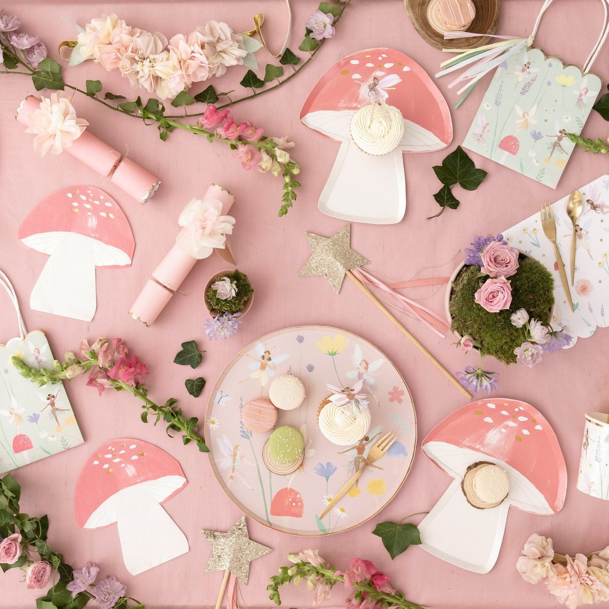 Fairy Mushroom Party Napkins 16pk — Meri Meri Toadstool