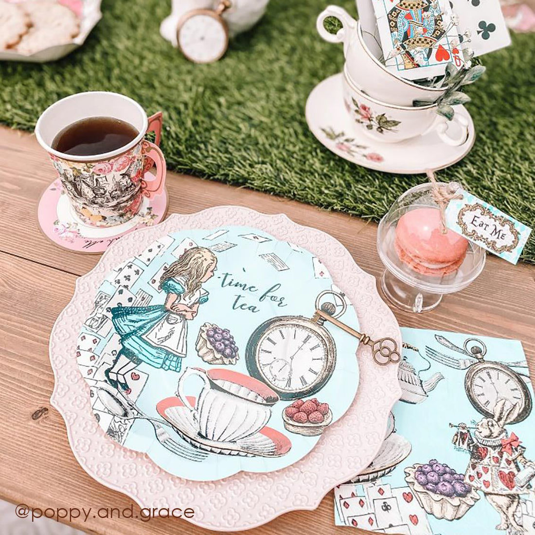 Alice in Wonderland Party Ideas: The Complete UK Guide