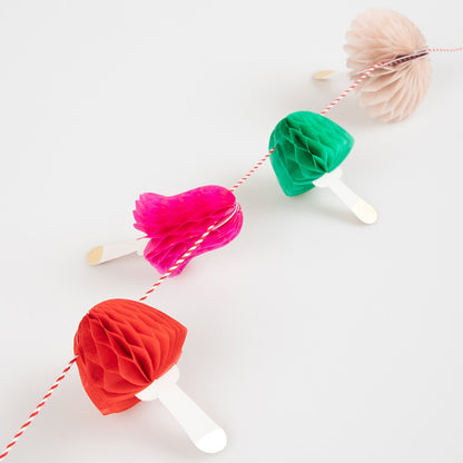 Meri Meri Mushroom Honeycomb Mini Garland — Party Decoration
