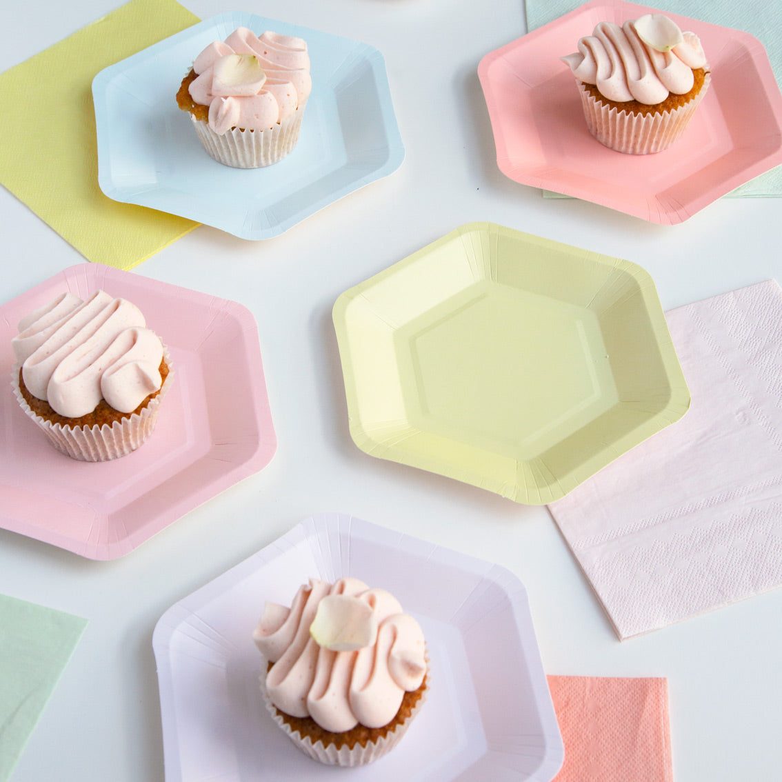 Pastel Mix Hexagonal Paper Plates – 12 Pack